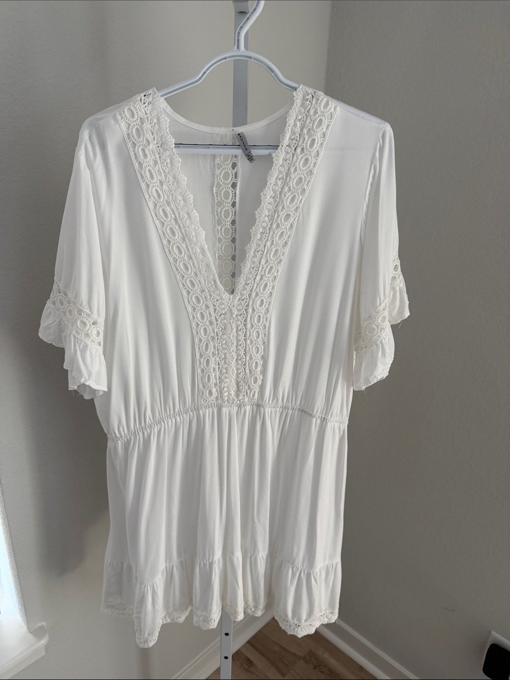 Raviya White Lace-Trim Women Swim Cover-Up